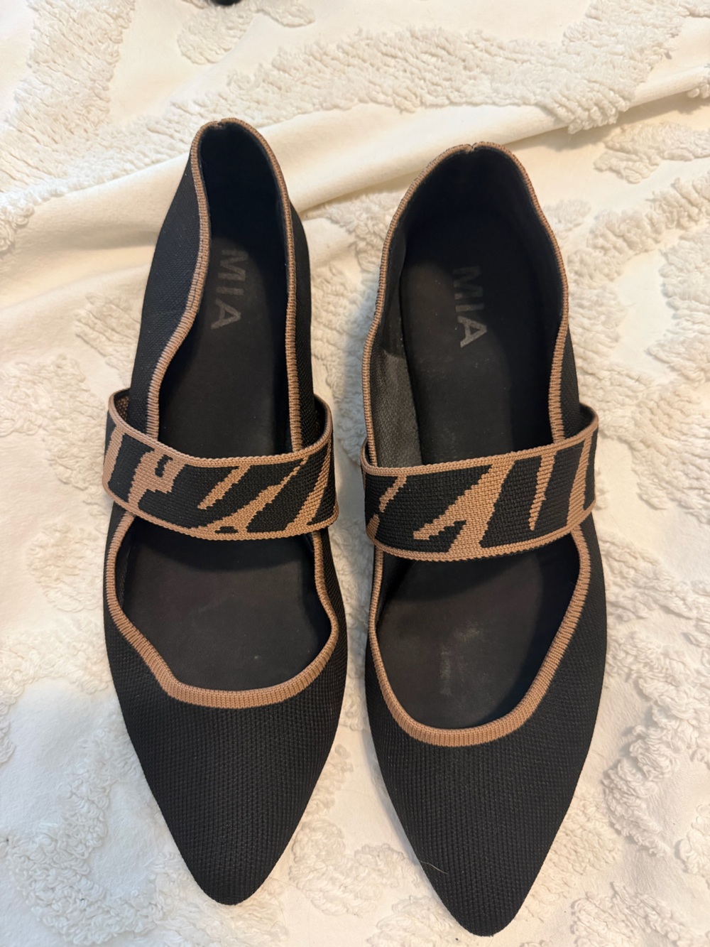 MIA Black Pointed Flats with Brown Trim and Patterned Strap